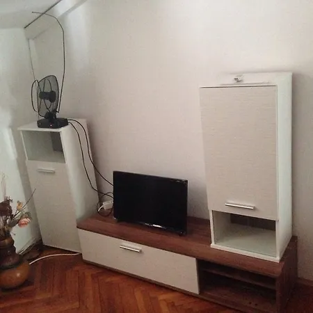 Knezevic * Задар