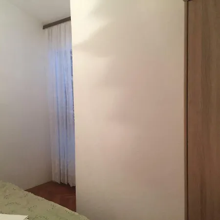 Knezevic Apartamento *
